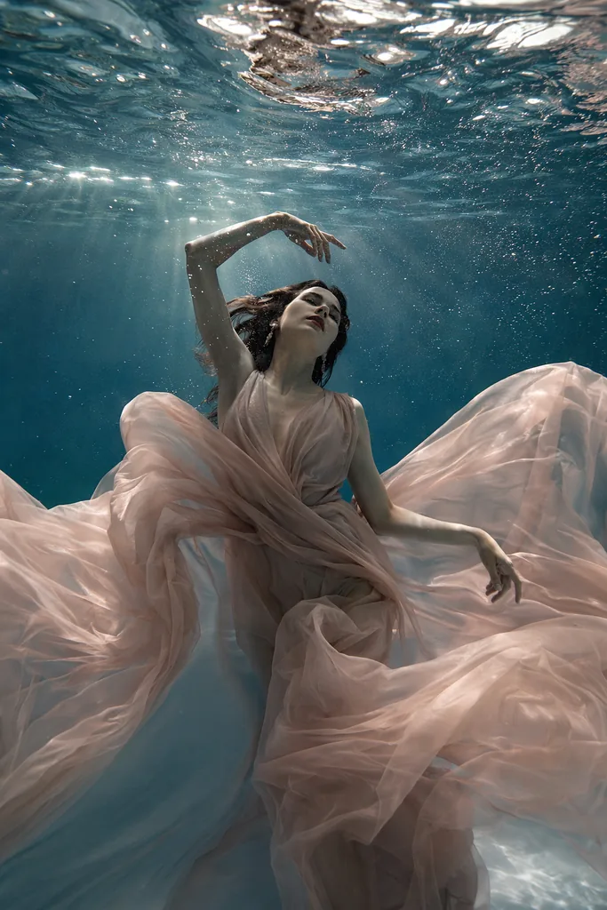Underwater Fashion Dream preview